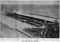 The municipal pier, the largest in the world, of the genre, and the airplanes of the Air Cruise at rest on the waters of Lake Michigan